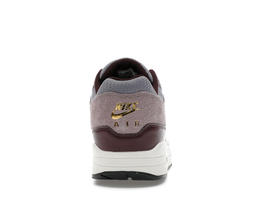 Vue 28 de Nike Air Max 1 Essential PRM Cement Grey Burgundy Crush
