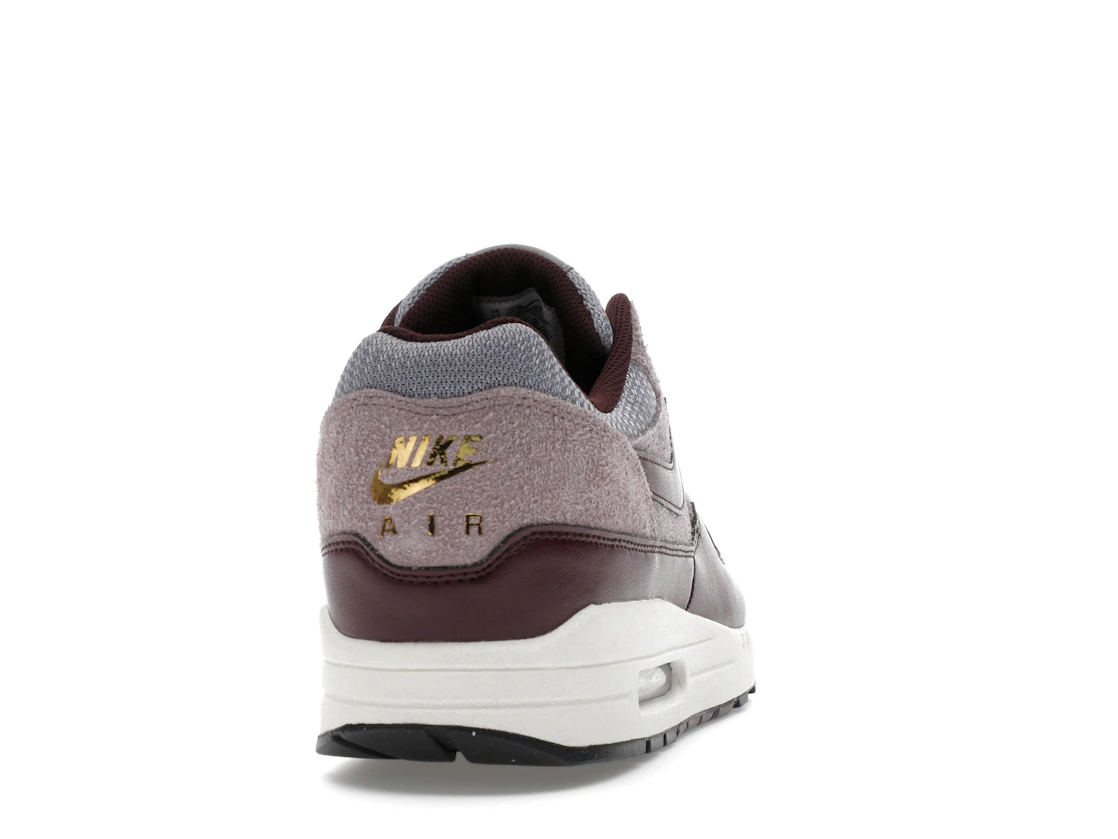 Vue 29 de Nike Air Max 1 Essential PRM Cement Grey Burgundy Crush