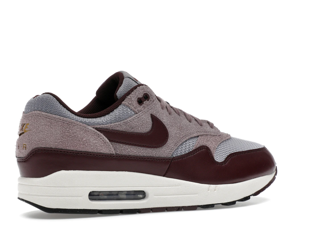 Vue 34 de Nike Air Max 1 Essential PRM Cement Grey Burgundy Crush