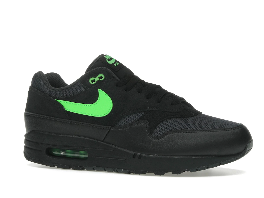 Vue 3 de Nike Air Max 1 Essential Black Green Strike