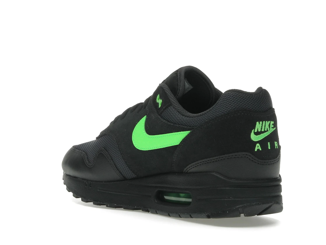 Vue 24 de Nike Air Max 1 Essential Black Green Strike