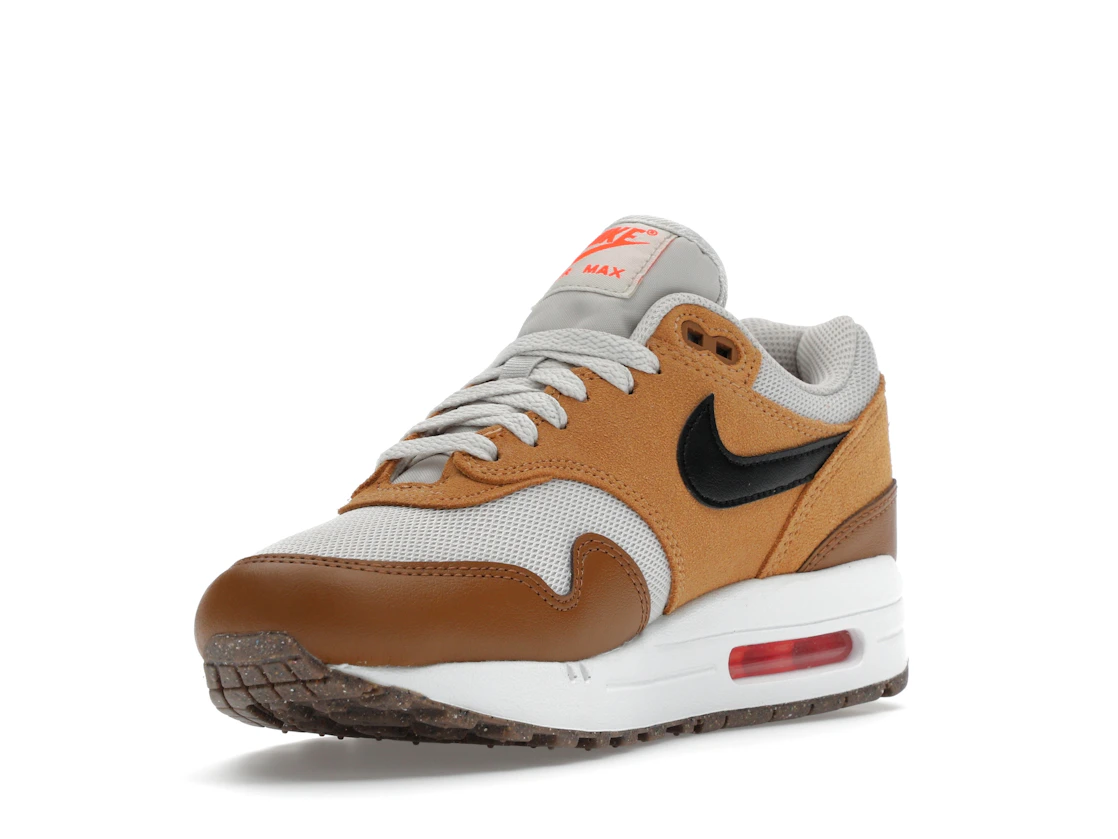 Vue 14 de Nike Air Max 1 Essential British Tan Light Bone