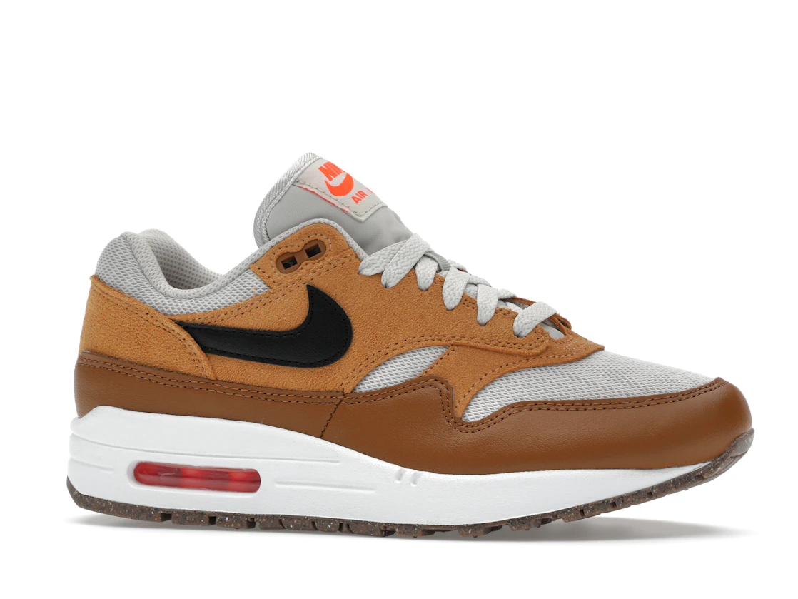 Vue 3 de Nike Air Max 1 Essential British Tan Light Bone