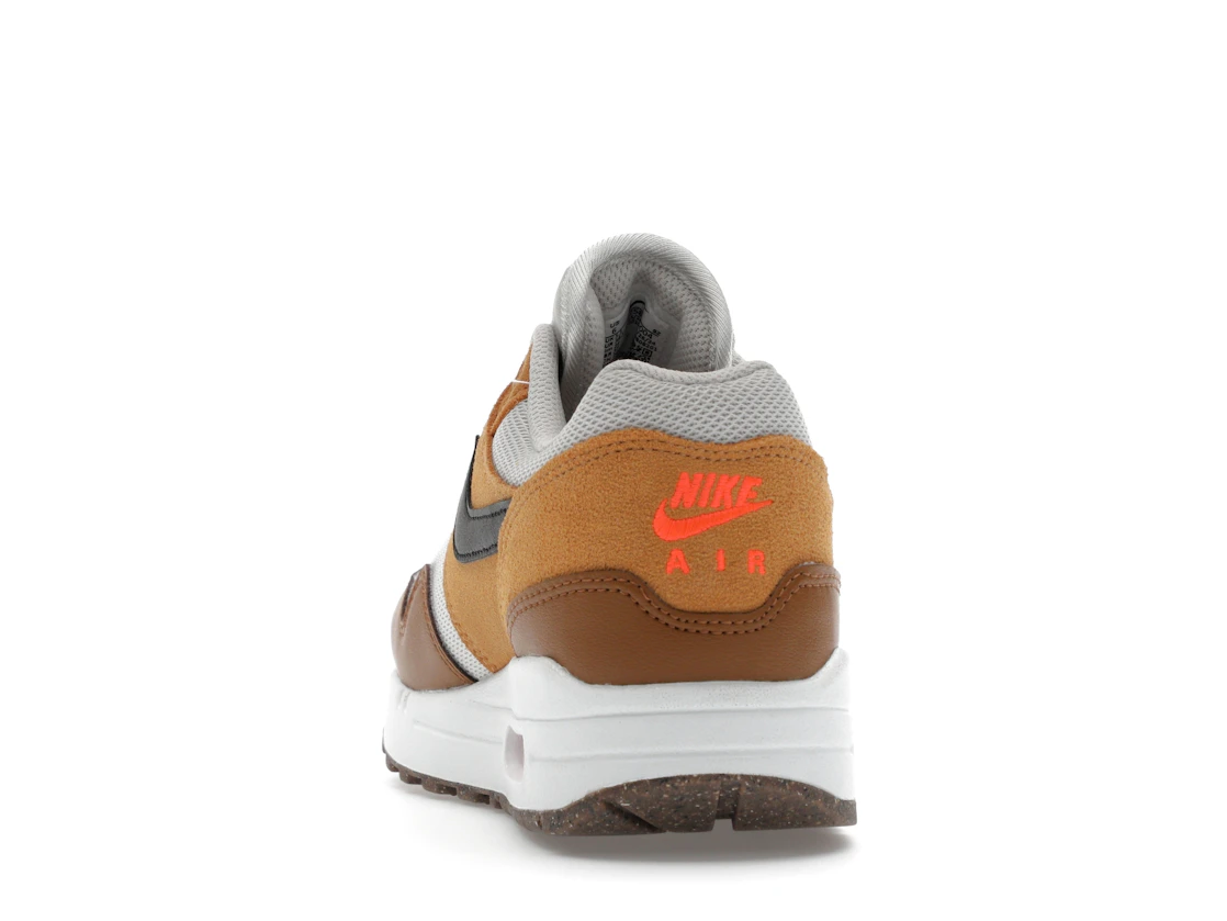 Vue 27 de Nike Air Max 1 Essential British Tan Light Bone