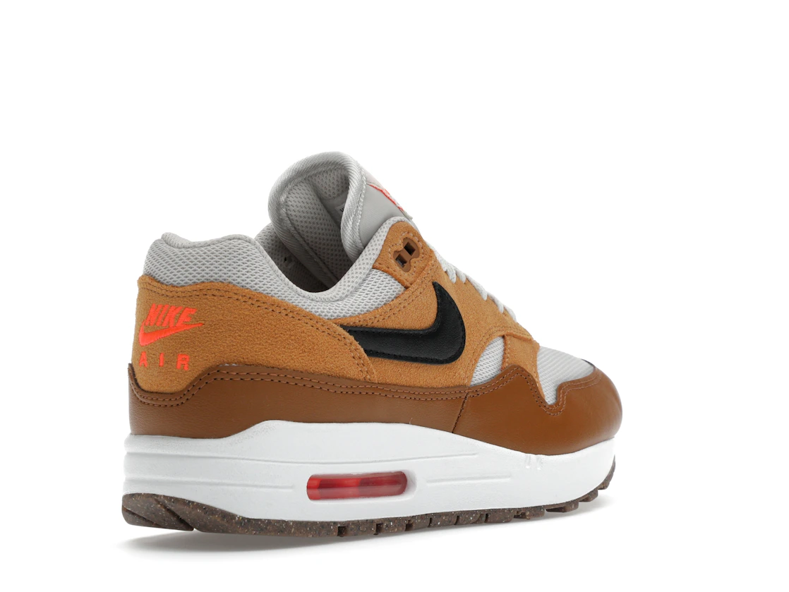 Vue 32 de Nike Air Max 1 Essential British Tan Light Bone