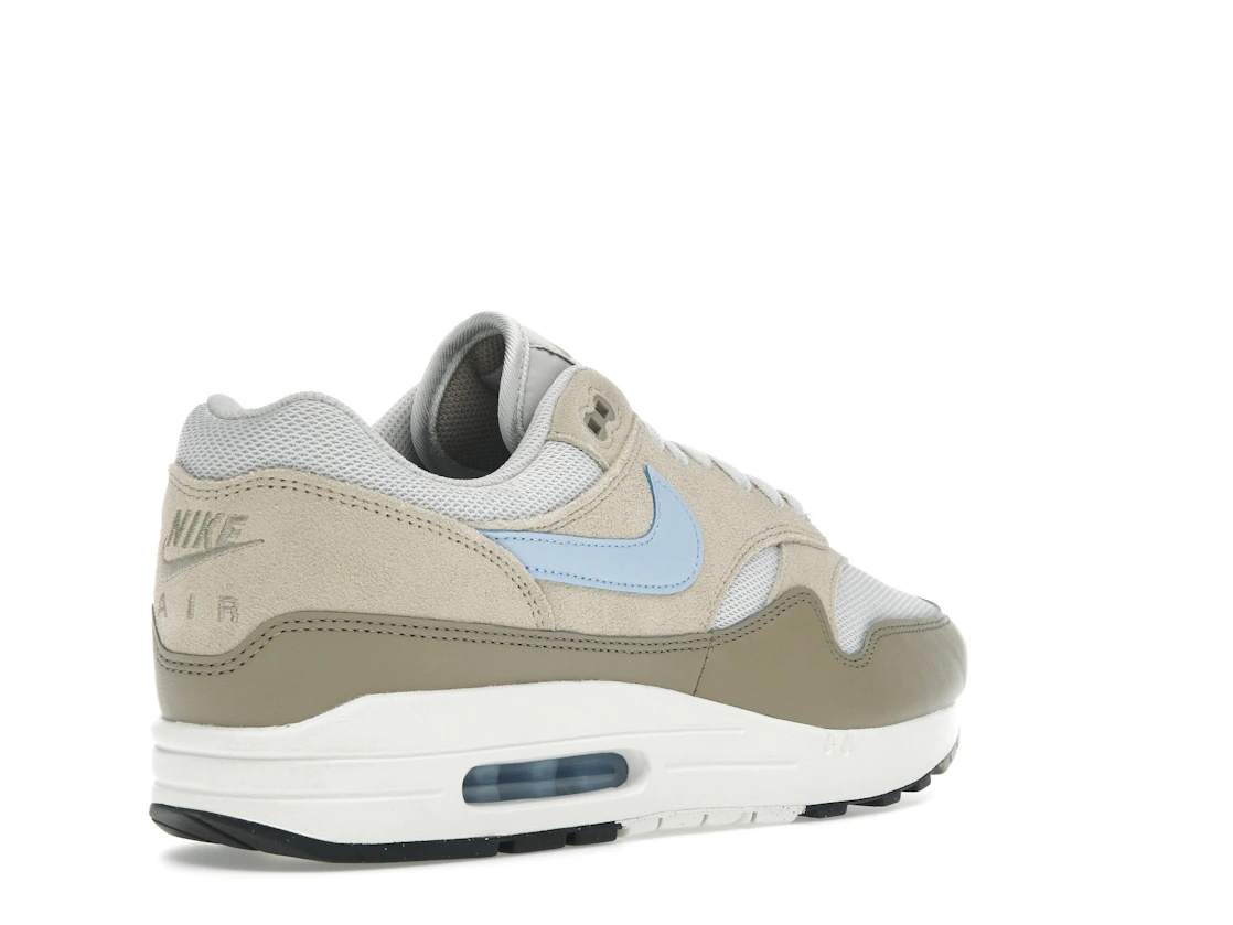 Vue 32 de Nike Air Max 1 Essential Light Bone/Psychic Blue