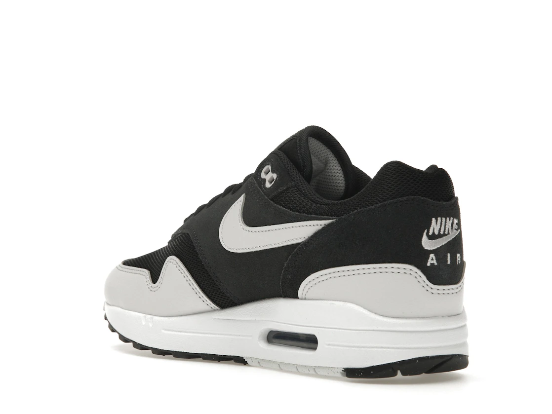 Vue 24 de Nike Air Max 1 Essential Off Noir Vast Grey