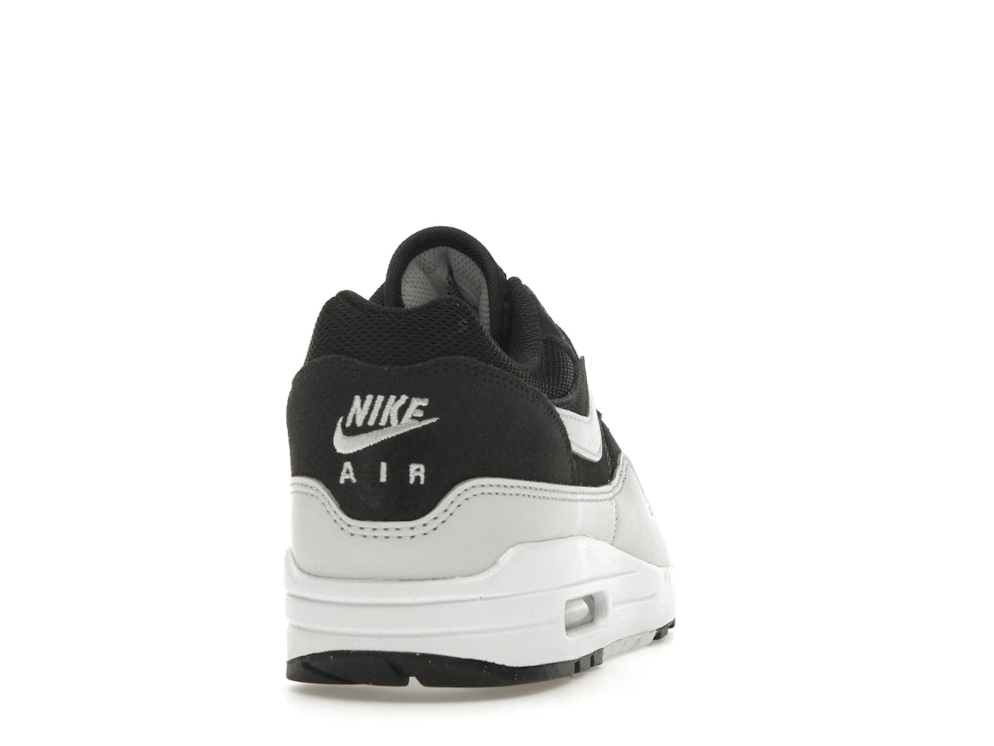 Vue 29 de Nike Air Max 1 Essential Off Noir Vast Grey