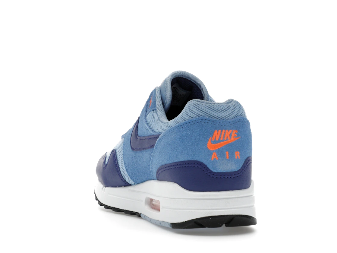 Vue 26 de Nike Air Max 1 Essential Psychic Blue