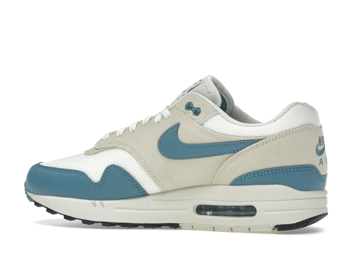Vue 21 de Nike Air Max 1 Essential Soft Pearl Smokey Blue