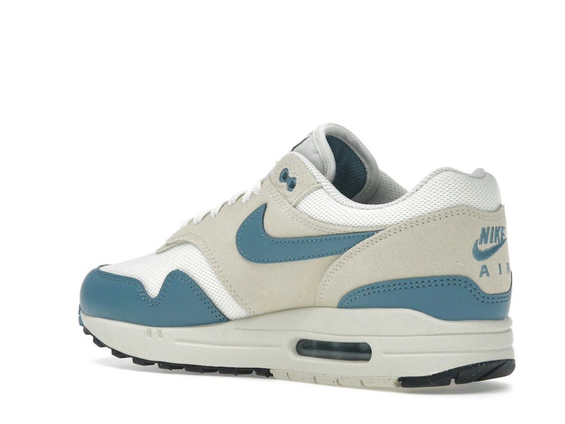 Vue 23 de Nike Air Max 1 Essential Soft Pearl Smokey Blue