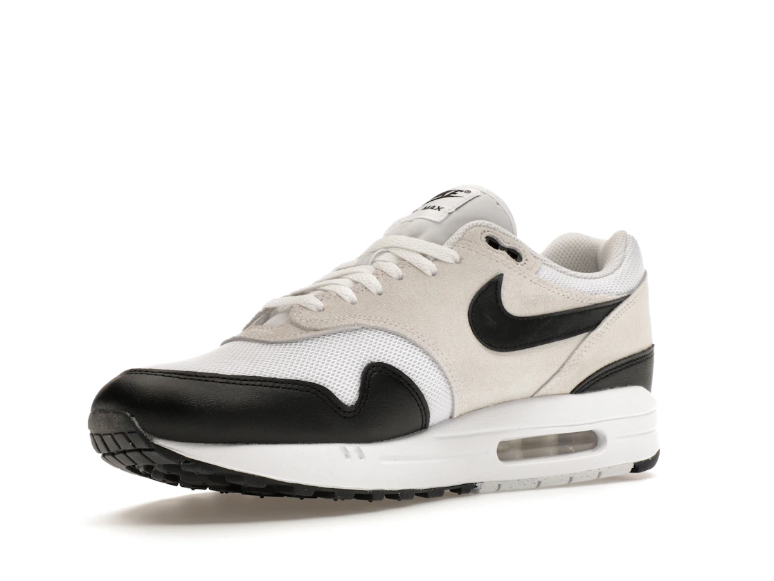 Vue 15 de Nike Air Max 1 Essential Summit White Black