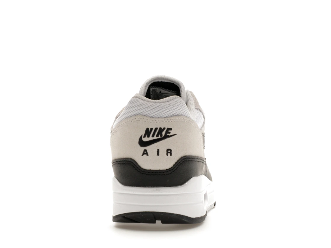 Vue 28 de Nike Air Max 1 Essential Summit White Black