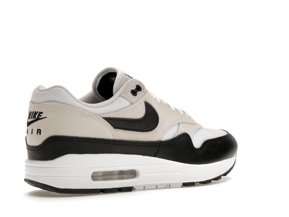 Vue 33 de Nike Air Max 1 Essential Summit White Black