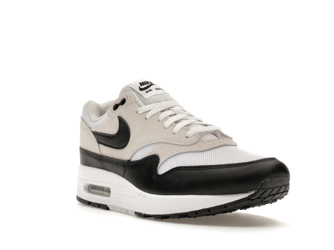 Vue 6 de Nike Air Max 1 Essential Summit White Black