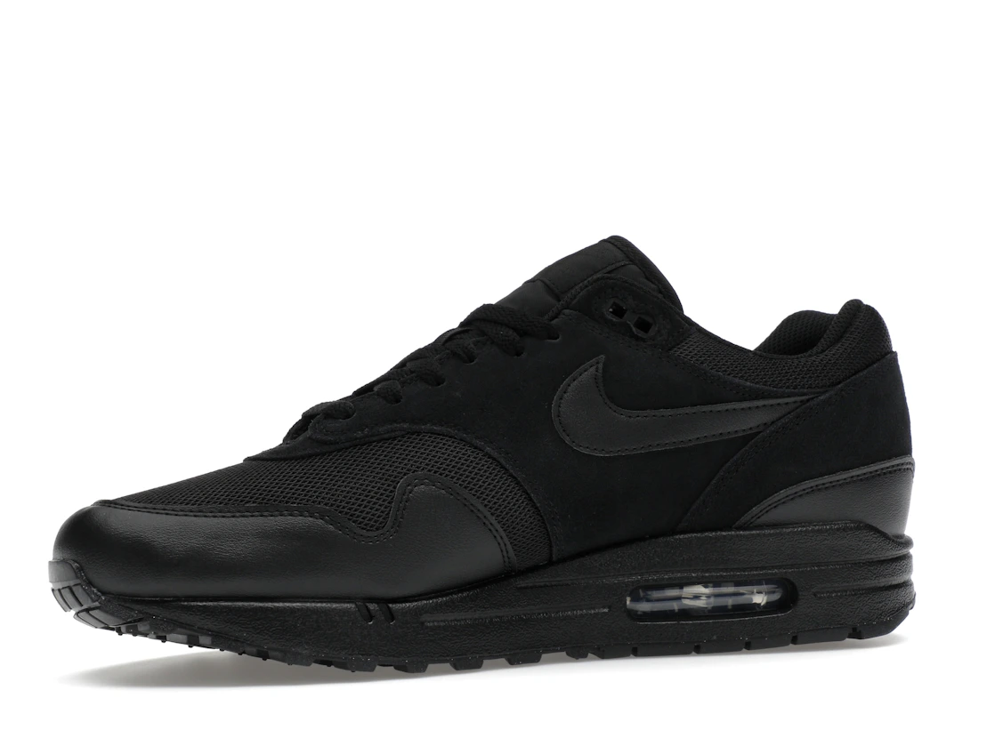 Vue 17 de Nike Air Max 1 Essential Triple Black