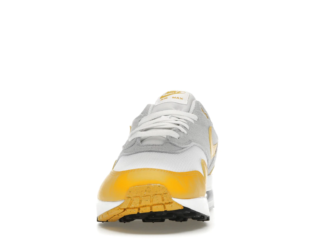 Vue 11 de Nike Air Max 1 Essential University Gold