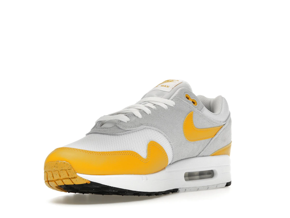 Vue 14 de Nike Air Max 1 Essential University Gold