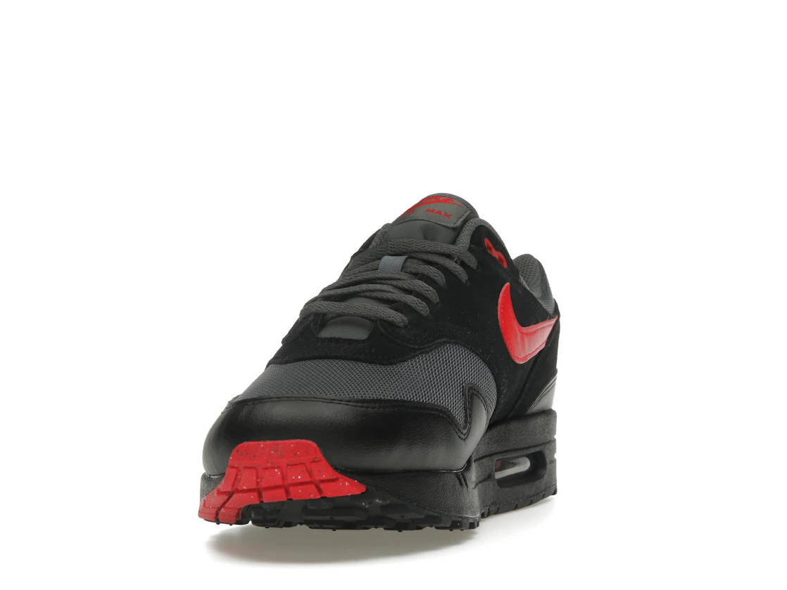 Vue 12 de Nike Air Max 1 Essential Vamps