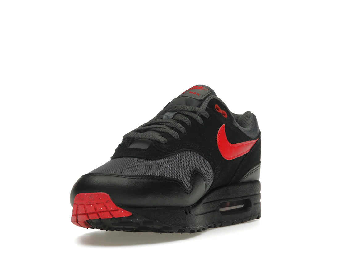 Vue 13 de Nike Air Max 1 Essential Vamps