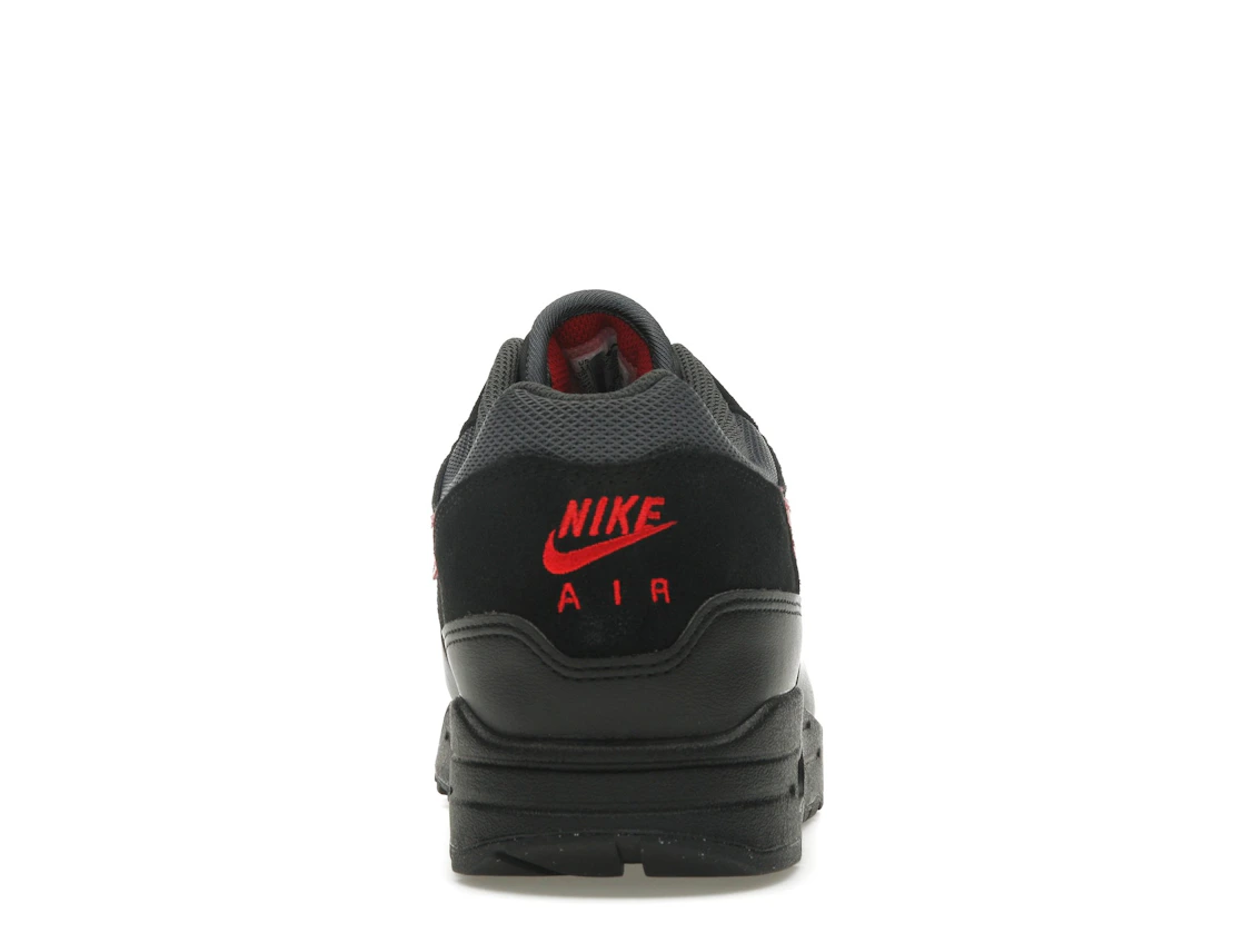Vue 28 de Nike Air Max 1 Essential Vamps