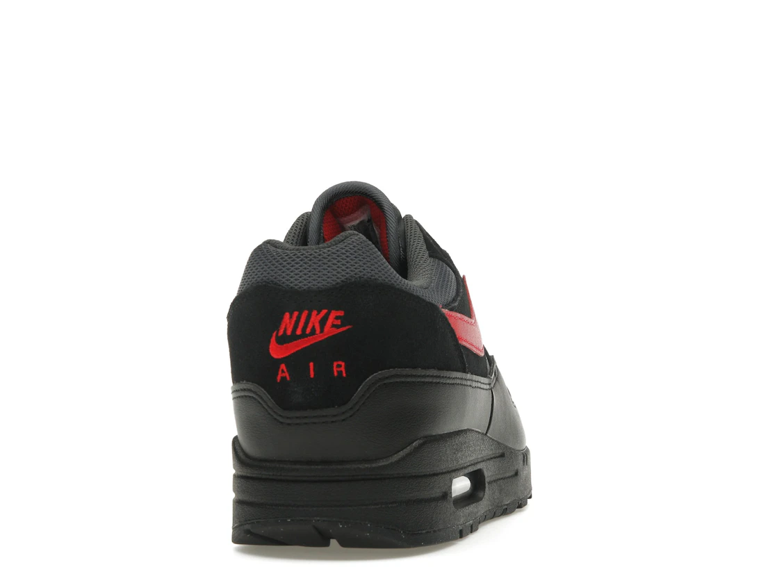 Vue 29 de Nike Air Max 1 Essential Vamps