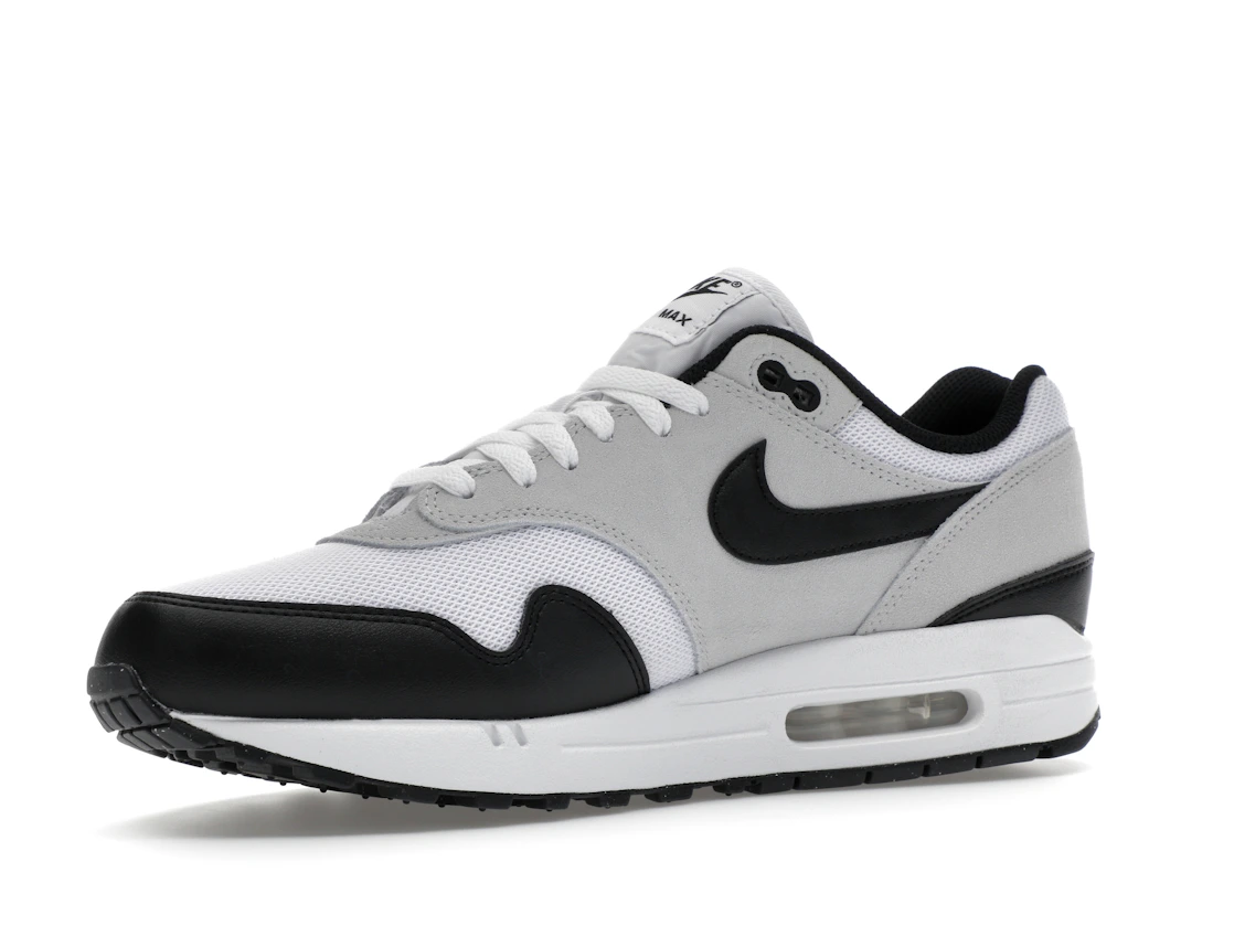 Vue 16 de Nike Air Max 1 Essential White Pure Platinum Black