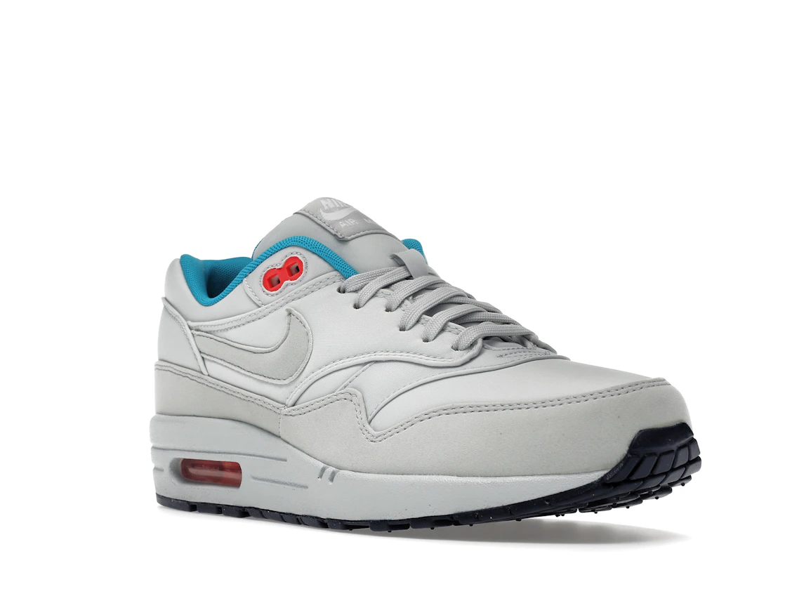 Vue 6 de Nike Air Max 1 FB Pure Platinum