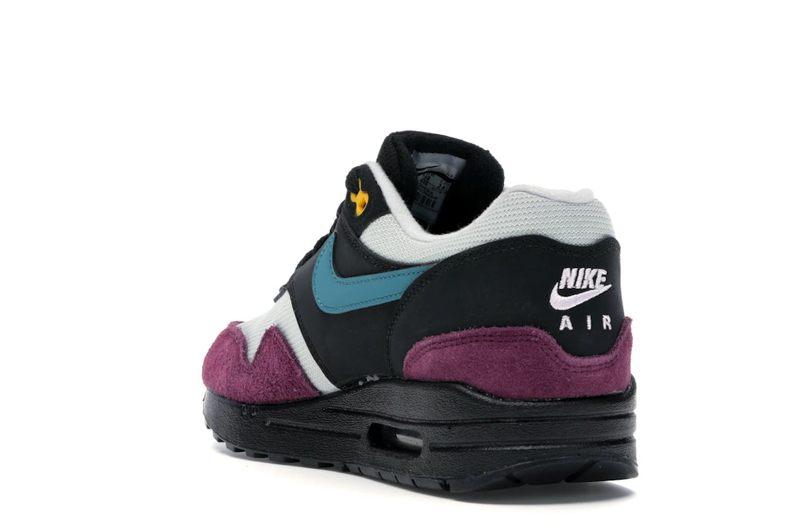 Vue 25 de Nike Air Max 1 Golf Black Geode Teal 