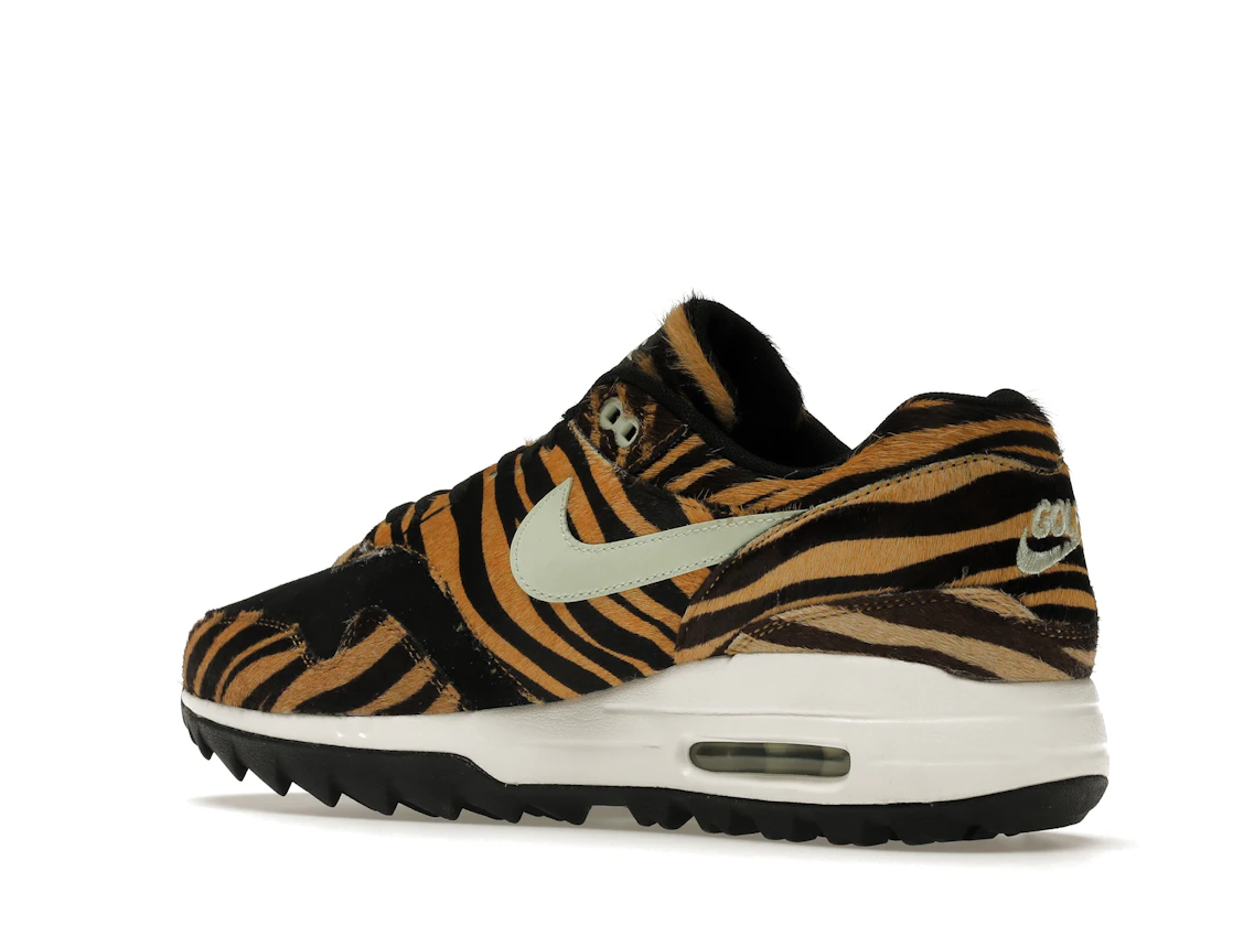 Vue 23 de Nike Air Max 1 Golf Tiger