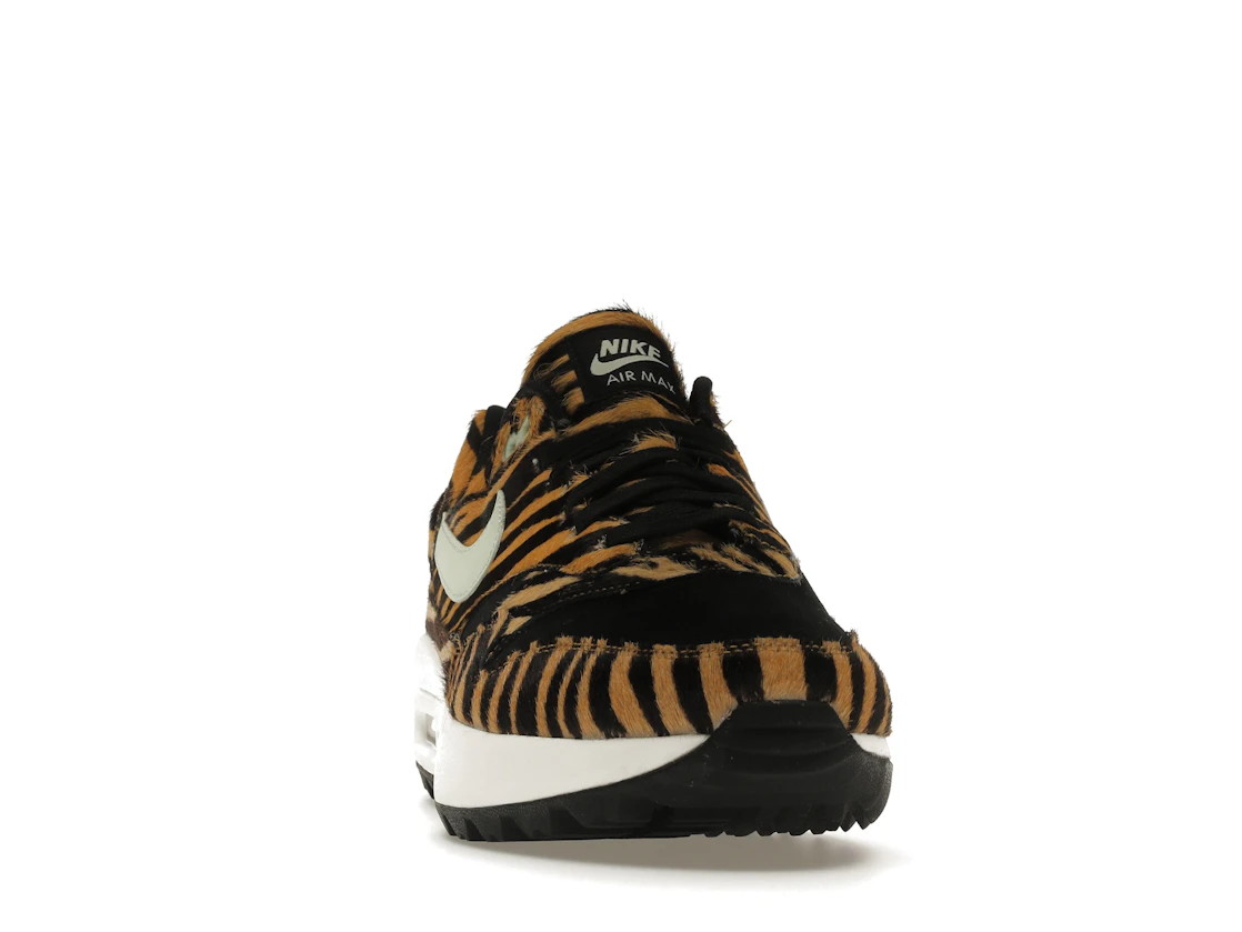 Vue 9 de Nike Air Max 1 Golf Tiger