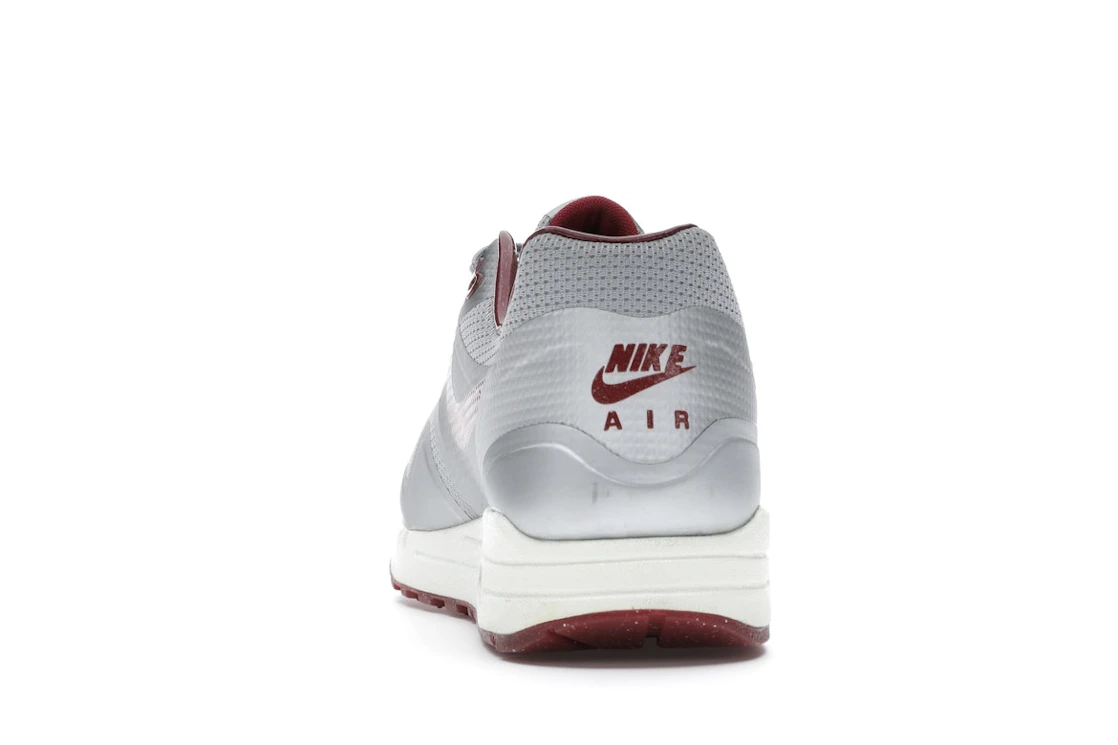 Vue 27 de Nike Air Max 1 Hyperfuse Night Track