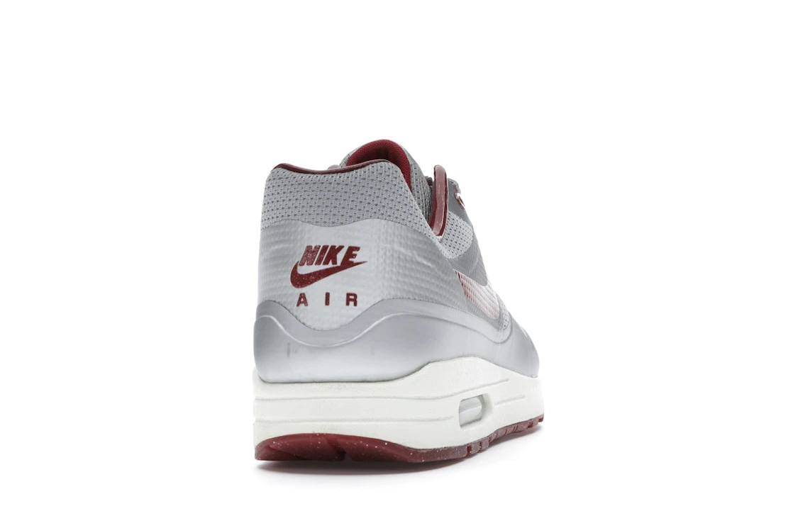 Vue 29 de Nike Air Max 1 Hyperfuse Night Track