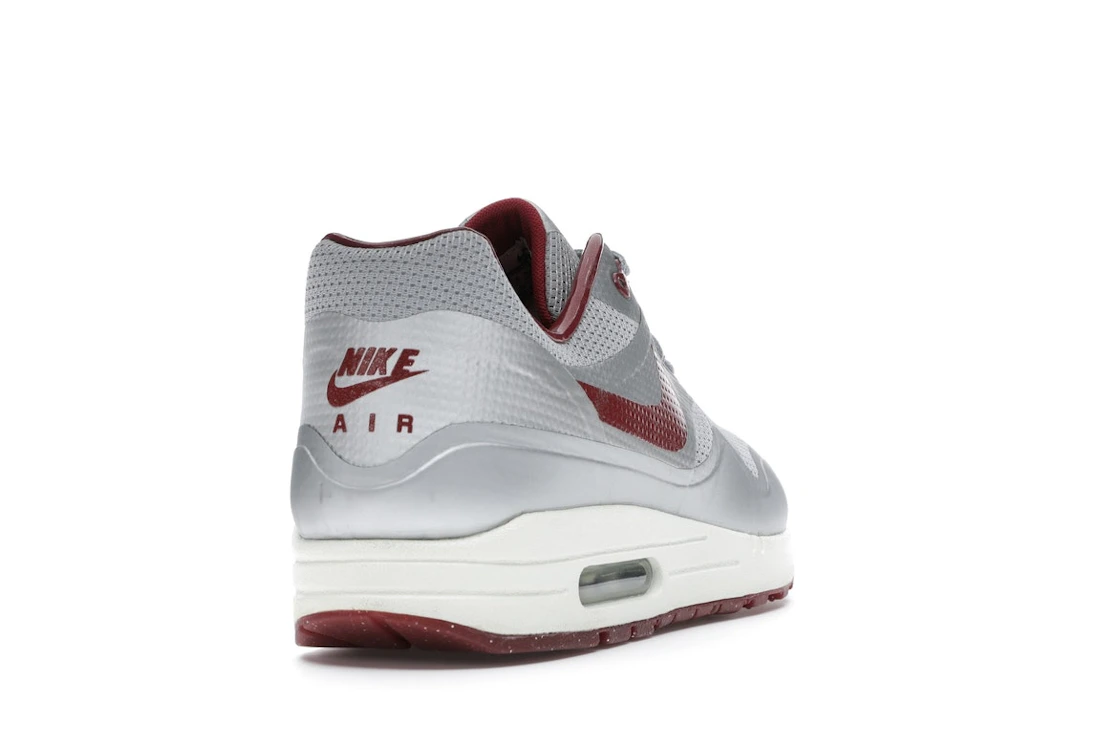 Vue 30 de Nike Air Max 1 Hyperfuse Night Track