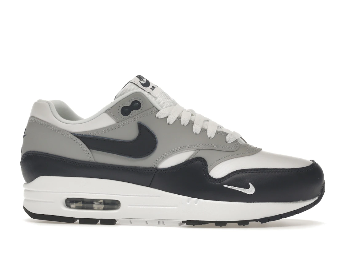 Vue 2 de Nike Air Max 1 LV8 Obsidian