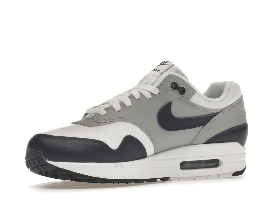 Vue 16 de Nike Air Max 1 LV8 Obsidian