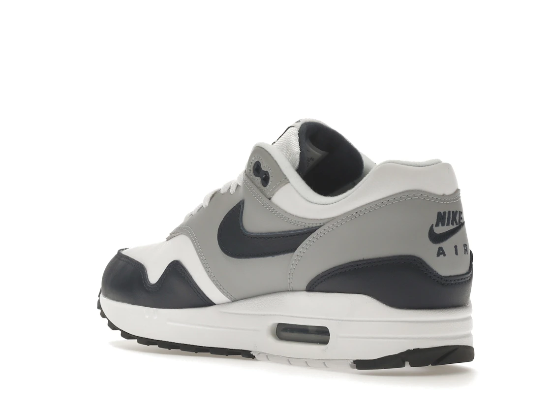 Vue 24 de Nike Air Max 1 LV8 Obsidian