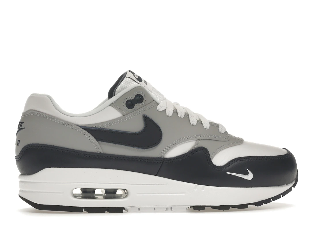 Vue 36 de Nike Air Max 1 LV8 Obsidian