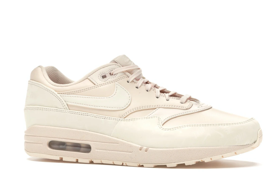 Vue 3 de Nike Air Max 1 LX Guava Ice 