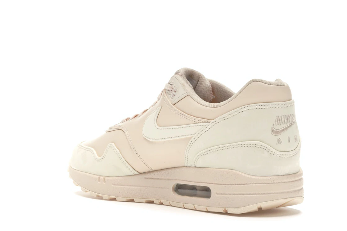 Vue 24 de Nike Air Max 1 LX Guava Ice 