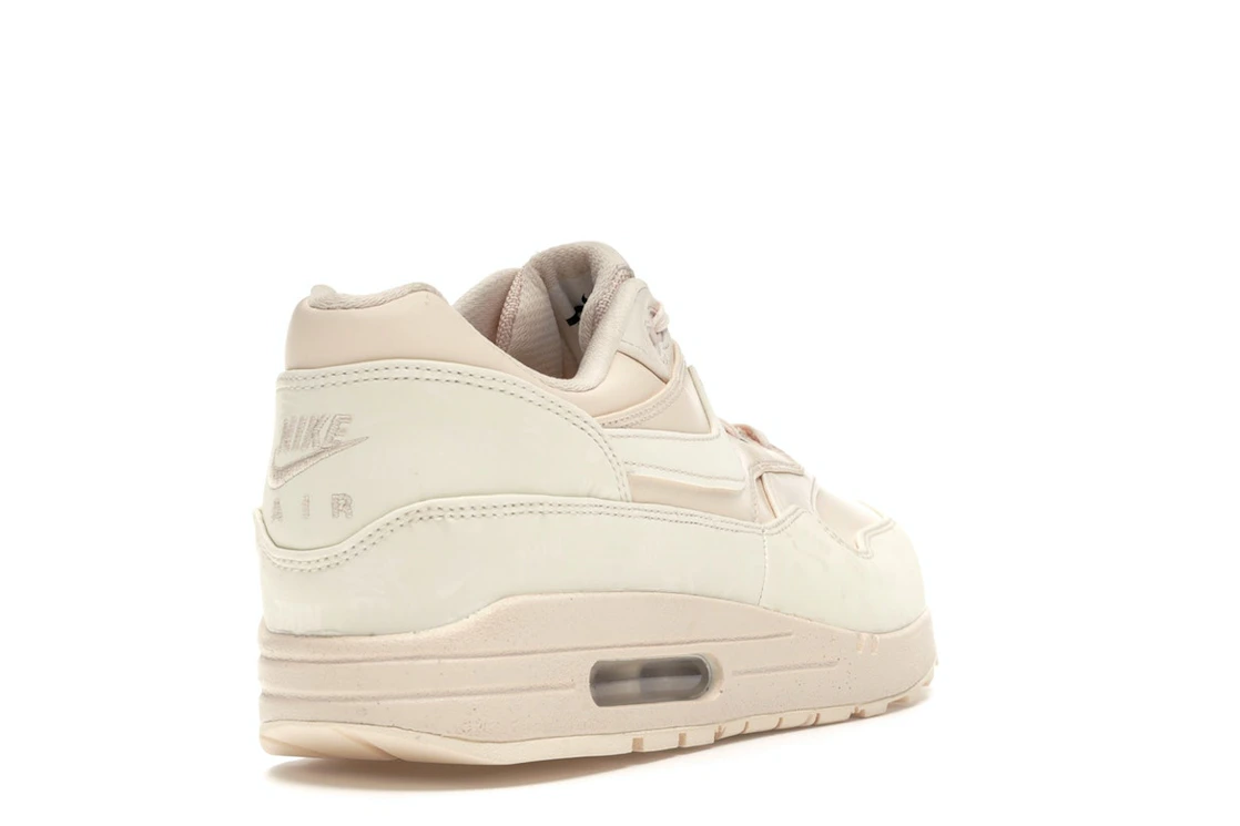 Vue 31 de Nike Air Max 1 LX Guava Ice 