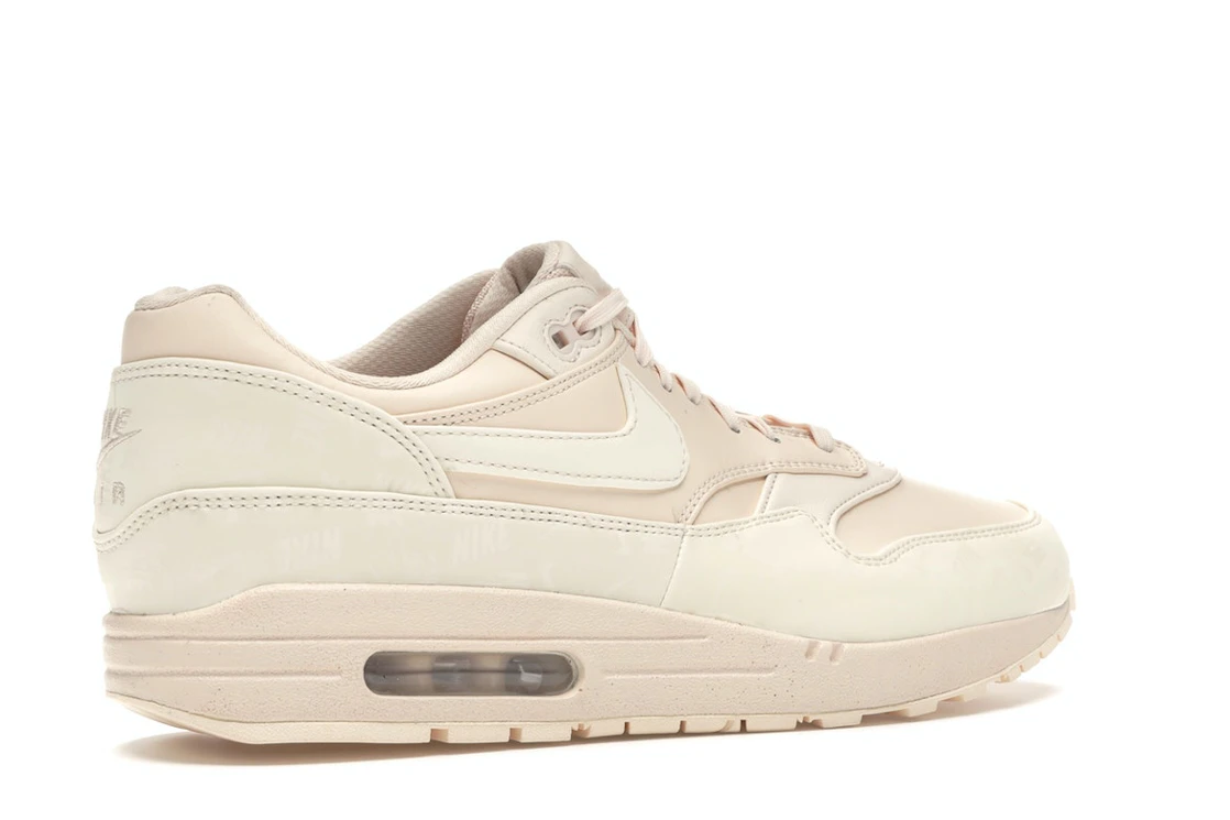 Vue 34 de Nike Air Max 1 LX Guava Ice 