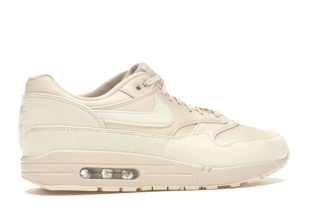 Vue 35 de Nike Air Max 1 LX Guava Ice 