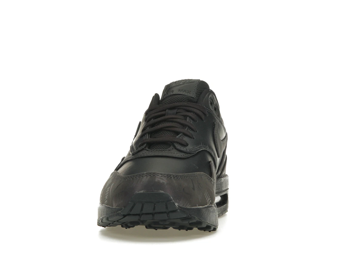 Vue 11 de Nike Air Max 1 Lux Oil Grey Logo Prints 