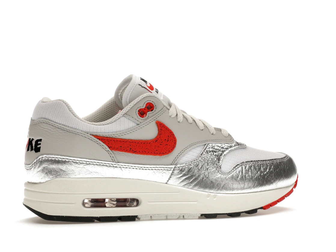 Vue 35 de Nike Air Max 1 PRM SE Hot Sauce