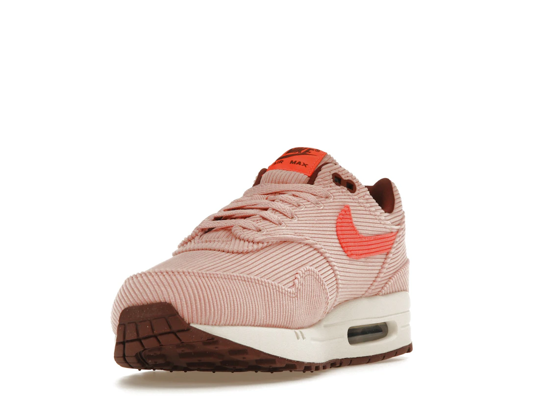 Vue 13 de Nike Air Max 1 PRM Corduroy Coral Stardust