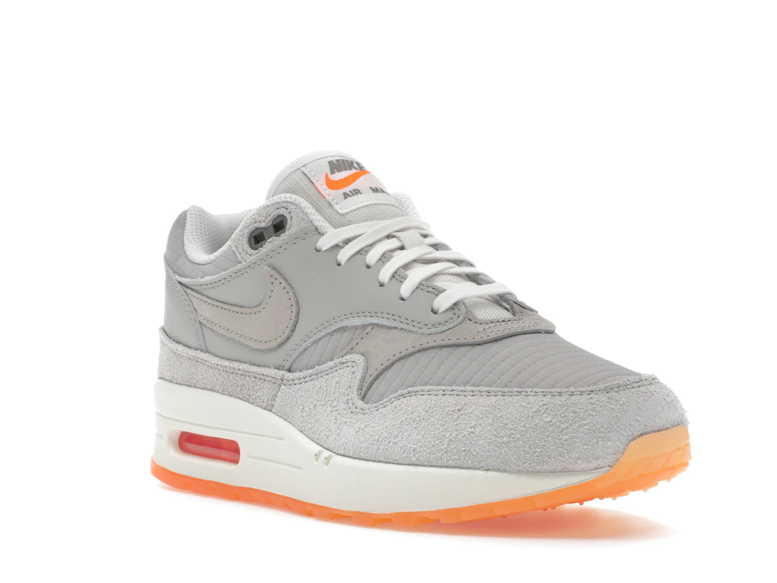 Vue 6 de Nike Air Max 1 PRM Light Iron Ore Total Orange