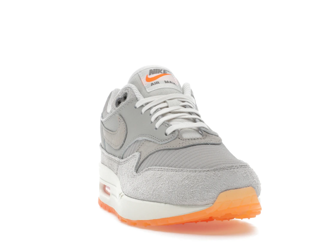 Vue 8 de Nike Air Max 1 PRM Light Iron Ore Total Orange