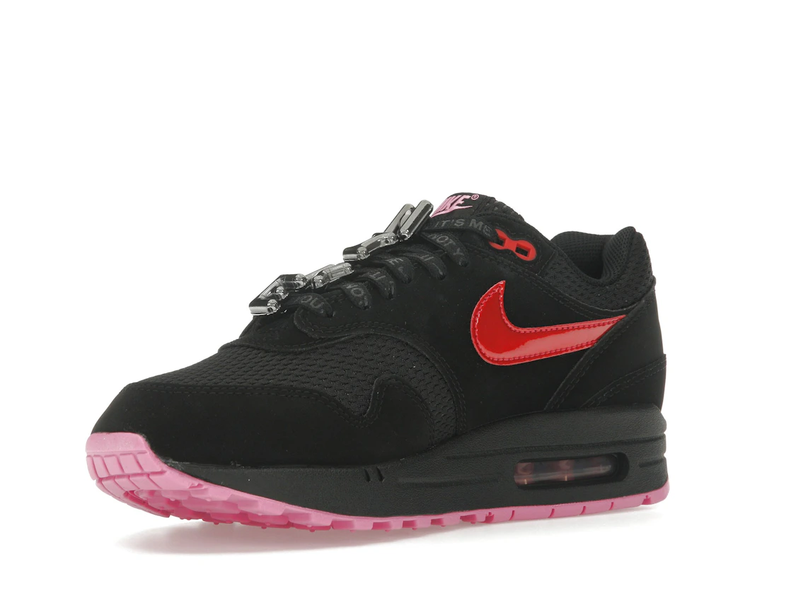 Vue 15 de Nike Air Max 1 PRM Valentine’s Day Black