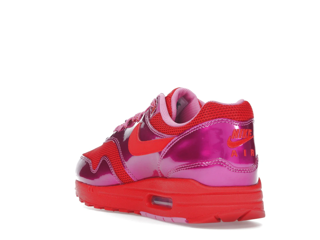 Vue 25 de Nike Air Max 1 PRM Valentine’s Day Playful Pink